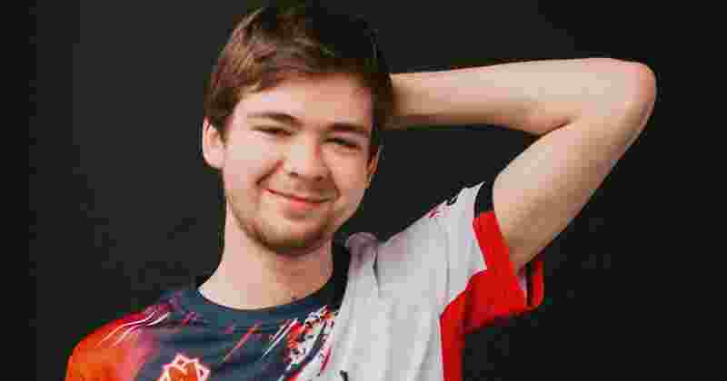 实力差距巨大！ Tarzan 和 Lillia 在团战中展现了他们的技能。这两名射手收割了 Anyone's Legend ，轻松击败了 Ultra Prime 。